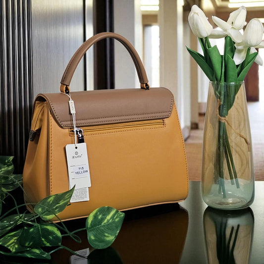 Luxury Two-Tone Designer Handbag – Where Elegance Meets Sophistication